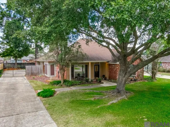 9141 Gary St, Denham Springs, LA 70726