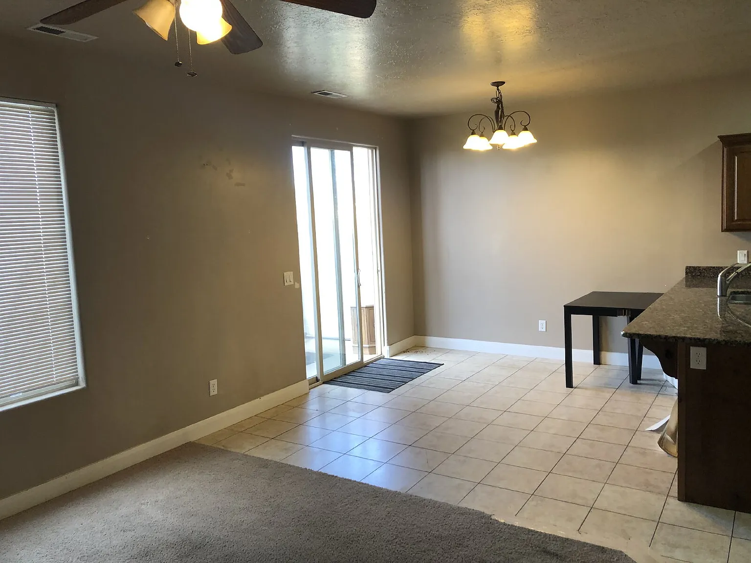 3 bed, 2.5 bath, 1551 sqft, $1,675 — Photo 2