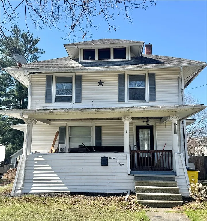 708 Riverside Ave photo 1