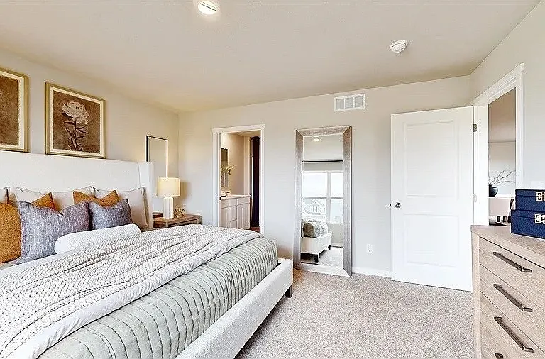 1272 NW Williamsburg Ln — Photo 14