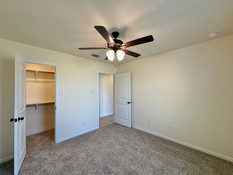 905 Galloway Dr — Photo 41