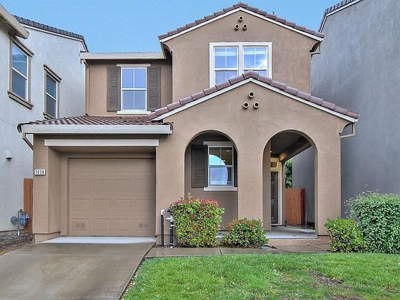 2nd image of 2408 Snowberry Cir
