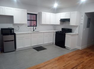 11 Cottage St #A, Newark, NJ 07102