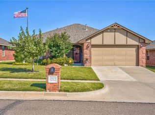 1212 Greenfield Ave, Yukon, OK 73099