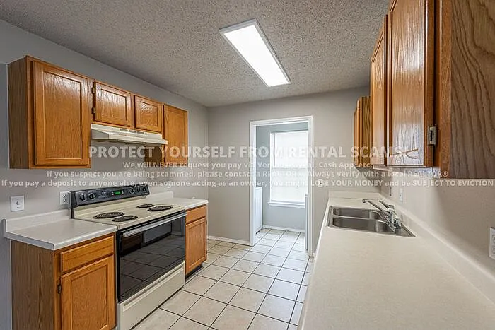 3085 W Woodridge Dr — Photo 5