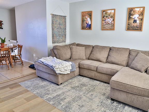 4th image of 1225 Palisades Way