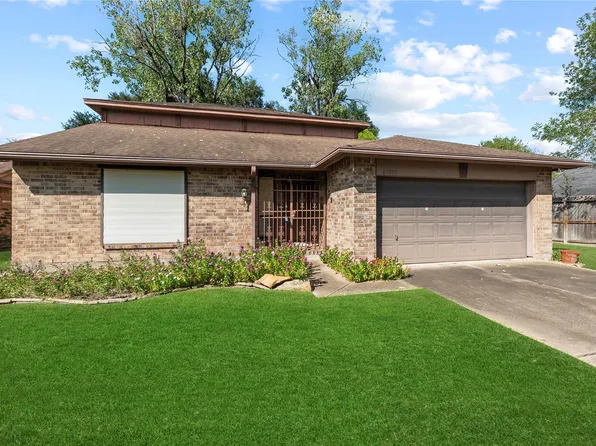 10710 Fallbrook Drive, Houston, TX 77064