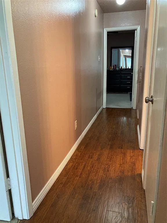 3 bed, 1752 sqft, $1,700 — Photo 4