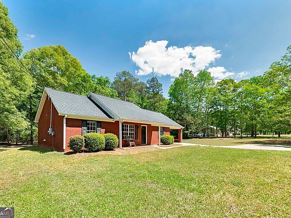 2nd image of 2587 Kelleytown Rd