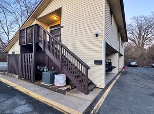 Pinewood Lawns Condo, Alexandria, VA 22309