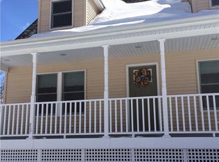 140 W Hook Rd, Hopewell Junction, NY 12533