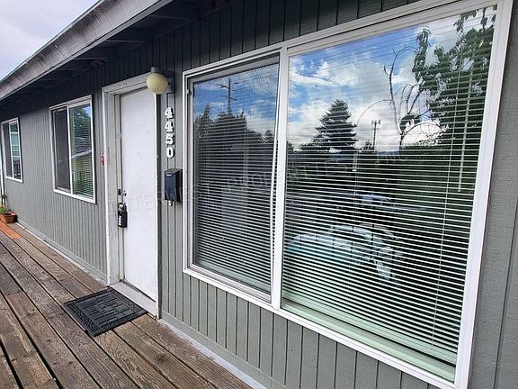 2nd image of 4440-4450 SE 26th Ave