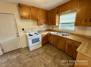 2803 Penn Ave, Marianna, FL 32448
