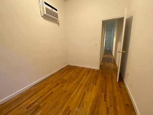 Rented by Bond New York | media 12