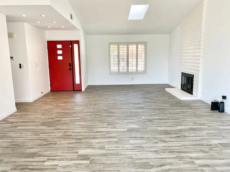30702 Passageway Pl — Photo 4