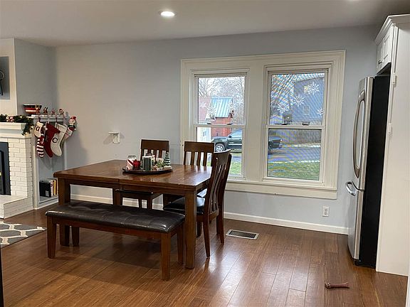 4th image of 16 Buck St