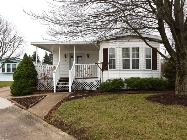 4 Presidential Blvd, Shelby, OH 44875