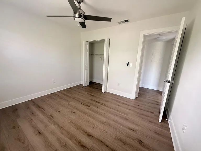 3711 W Iowa Ave #218 — Photo 11