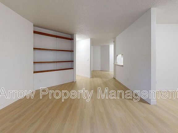 2nd image of 205 E Arbor Ave #212G