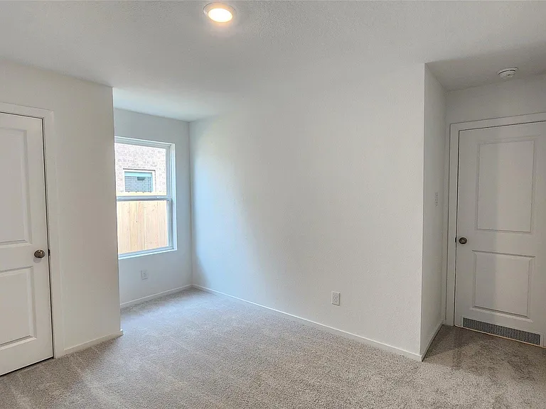 16723 Old Wagon Way — Photo 35