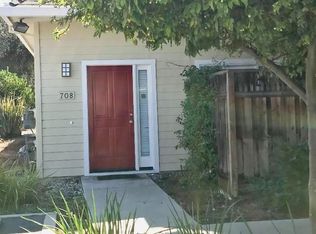 708 Astor Ct, Mountain View, CA 94043