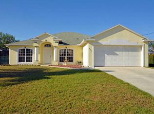 327 SE Fisk Rd, Port Saint Lucie, FL 34984