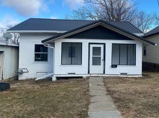501 E State St, Centerville, IA 52544