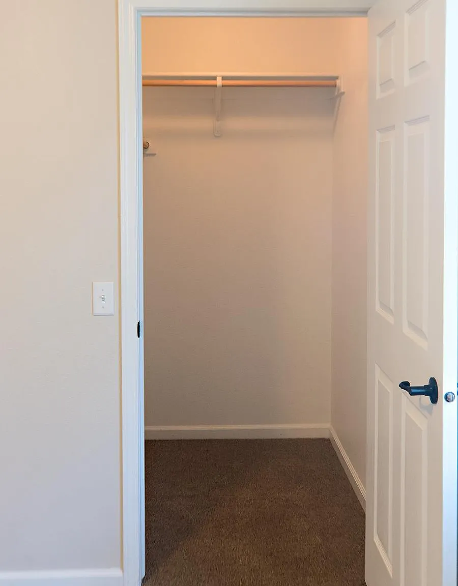 3 bed, 1100 sqft, $1,325 — Photo 3