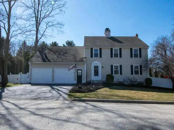705 Coral Avenue, Manchester, NH 03104