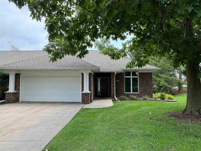 502 Larch Ln, Iowa City, IA, 52245