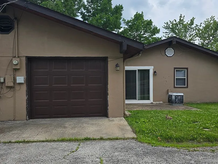 109 Sieville Ave #101 — Photo 11