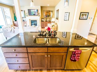 825 W X St, Washougal, WA 98671