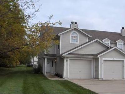 5717 NW Sunrise Meadow Cir #52-A, Lees Summit, MO, 64064