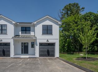 112 Genest St #12, Dracut, MA 01826