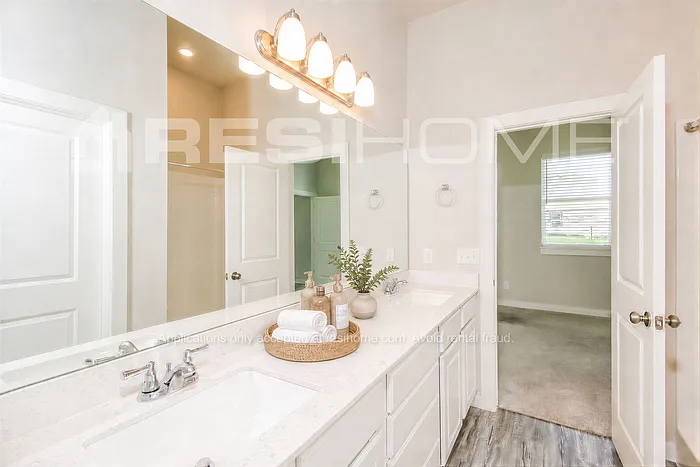 8042 Brighton Ave — Photo 9
