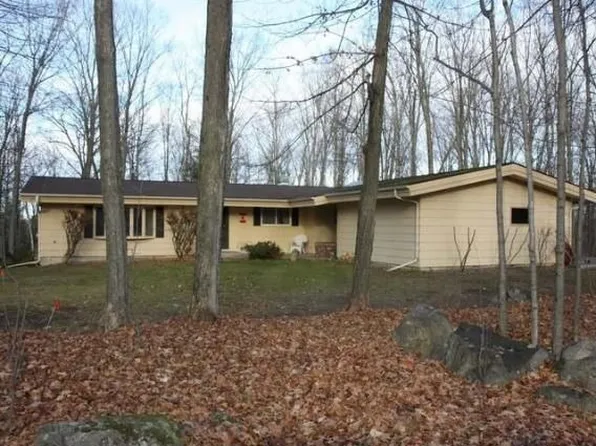 5140 Kerry Ln, Rhinelander, WI 54501