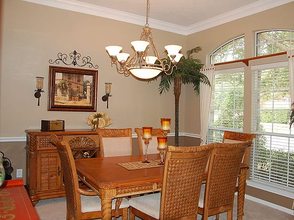 3rd image of 16523 Willow Fairway Dr