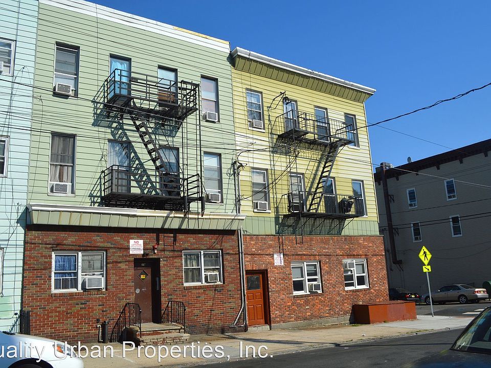 1st image of 76 Hancock Ave #5501611