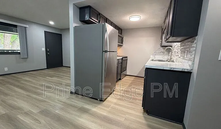 4520 Calvert St #6 — Photo 7
