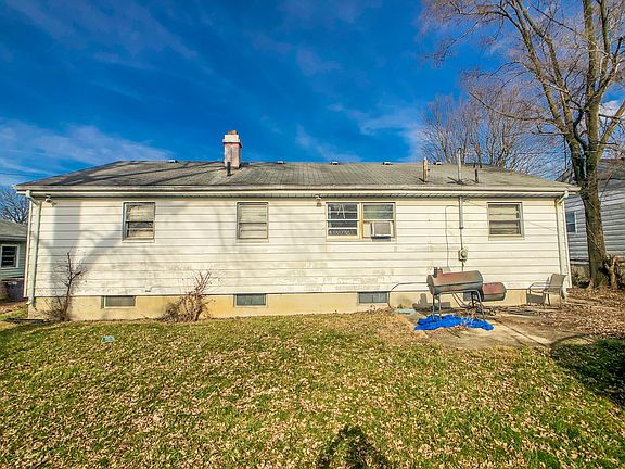 2nd image of 4670 Christopher Ave
