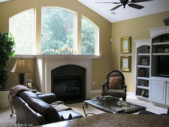 4th image of 737 Peppervine Ave