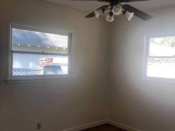 2nd image of 175 S Harwood St