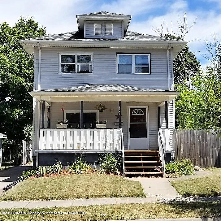 826 Cleveland St photo 1