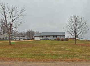 28455 Newland Rd, Cashton, WI 54619