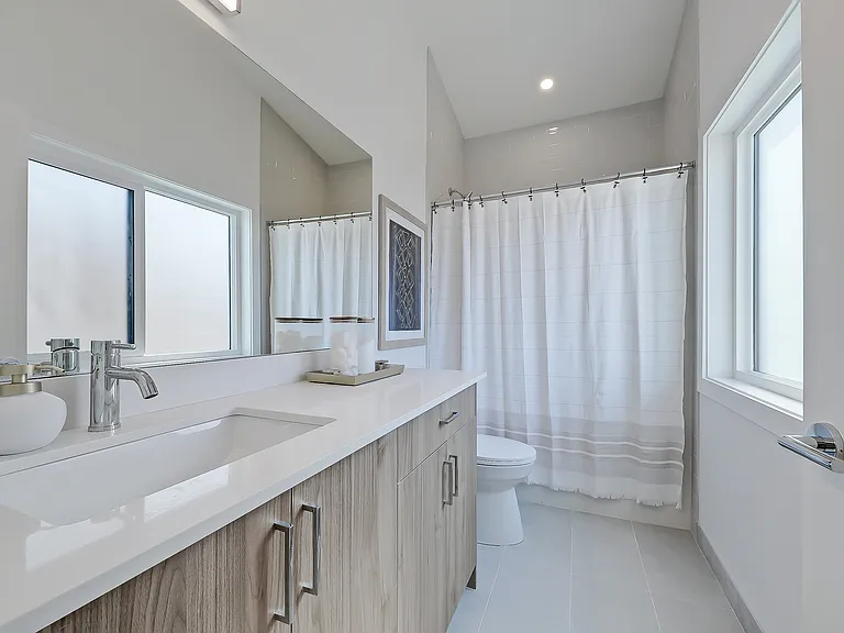 205 9a St NE — Photo 14
