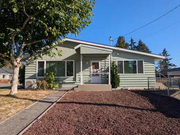 2634 Stephenson Ave, Bremerton, WA 98310