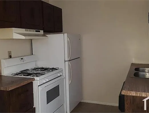 1 bed, 750 sqft, $1,200 — Photo 4