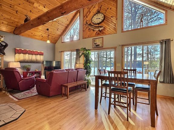 5th image of 14567 Misty Pines Ln