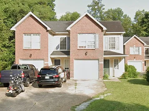 138 Ashberry Dr #A