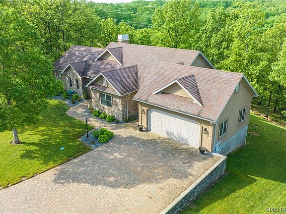 3rd image of 41 Osage Highlands Dr